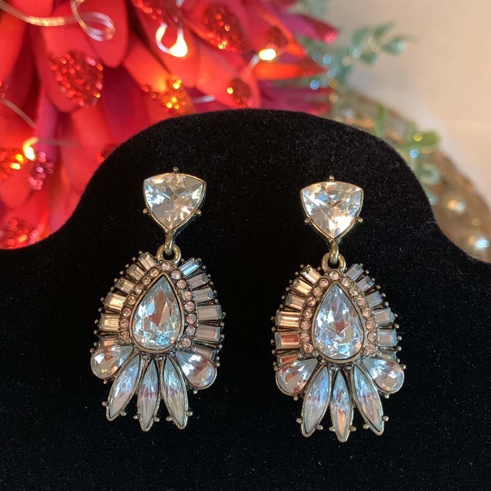 Rhinestone pendant earrings, new
